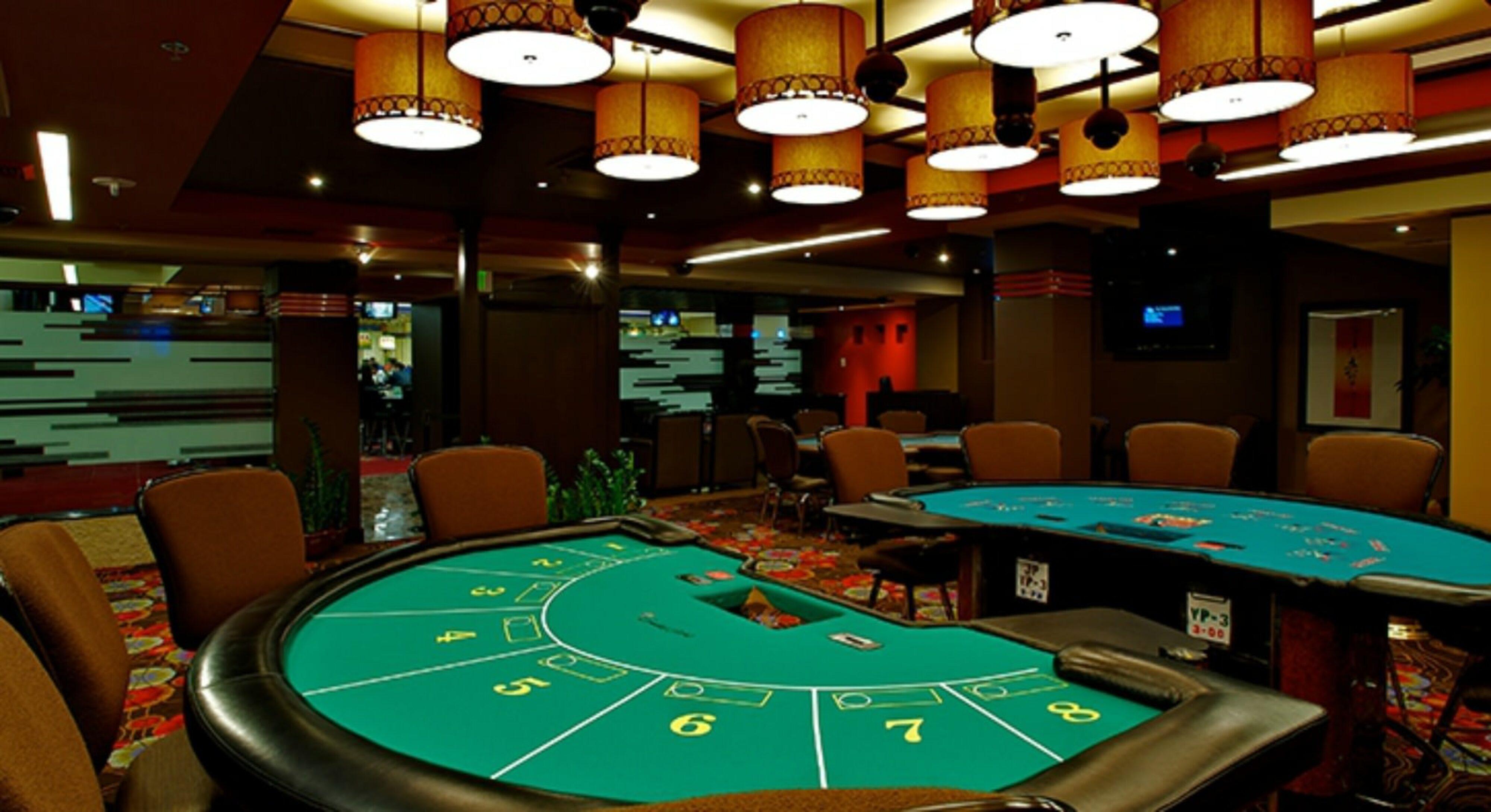 The Commerce Casino & Hotel Екстериор снимка
